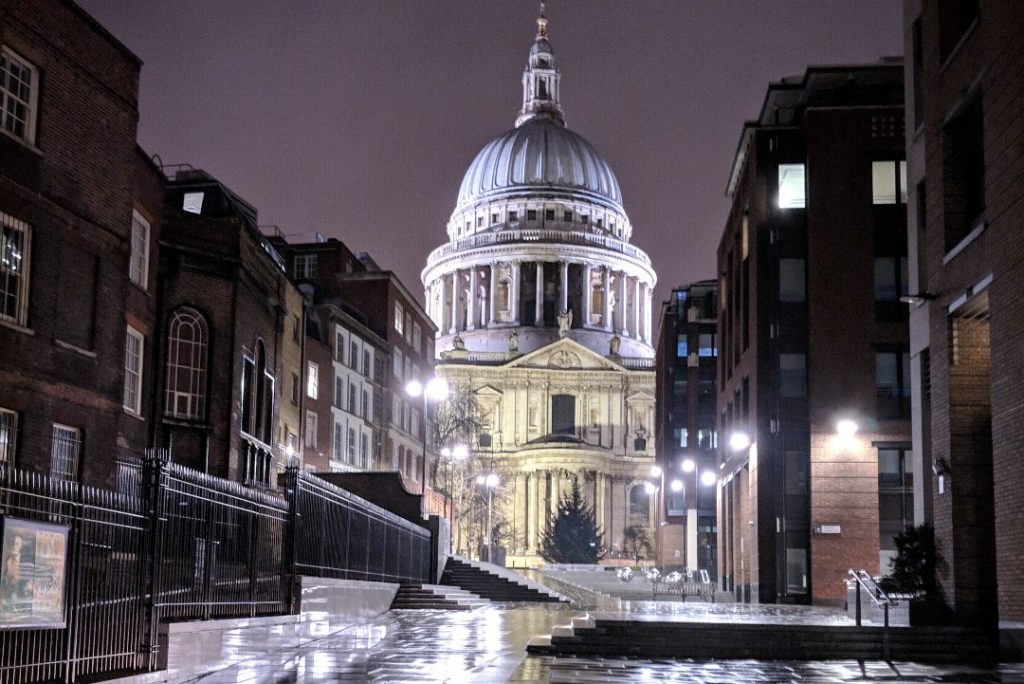 St Paul's Cathedral at night